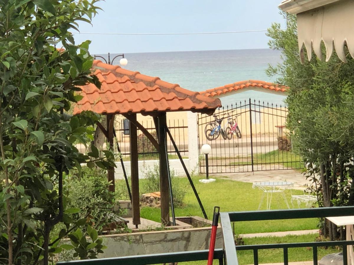 Thea Sea Apartment Nea Moudania Zewnętrze zdjęcie